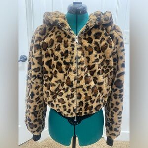 Love Tree Cheetah Print Faux Fur Hooded Mob Wife Teddy Coat Size Medium